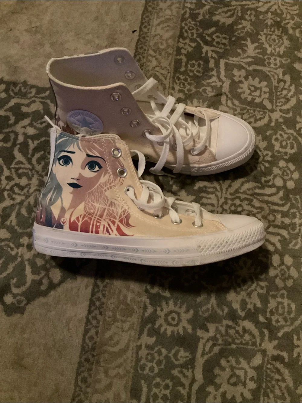 Converse Kids Light Pink High-Top Sneakers with Disney Detail Frozen Elsa 6